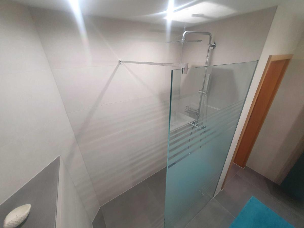 Ferienwohnung Lena Mit Terrasse Und Tiefgarage Koserow Exterior foto